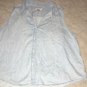 Light Denim sleeveless button down XXL